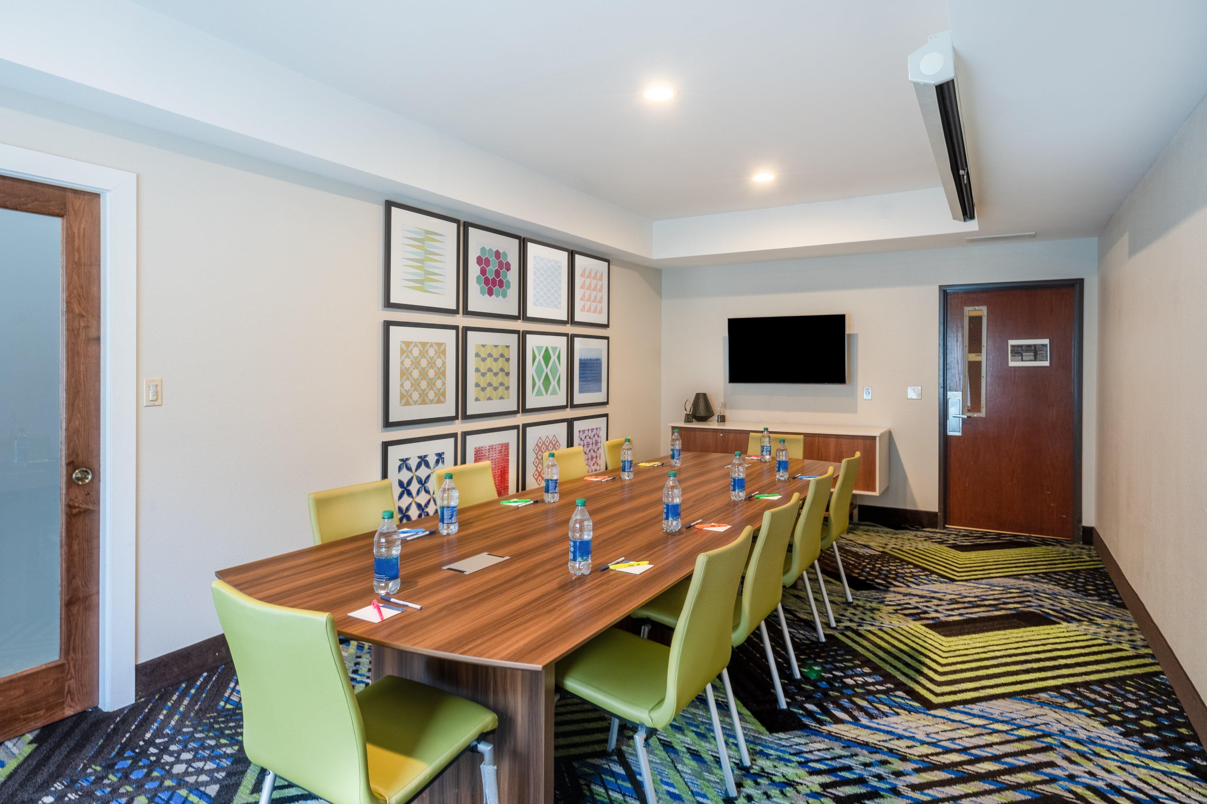 Holiday Inn Express & Suites Tell City By Ihg Exterior photo