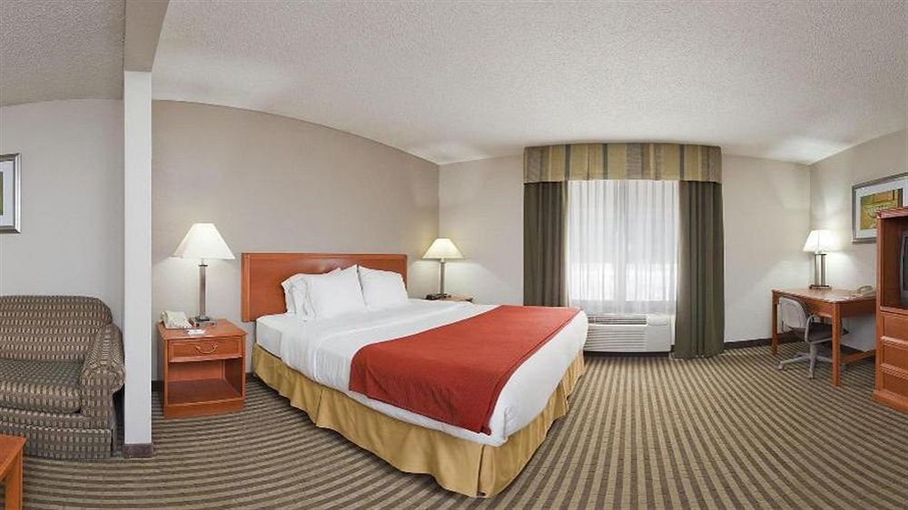 Holiday Inn Express & Suites Tell City By Ihg Exterior photo