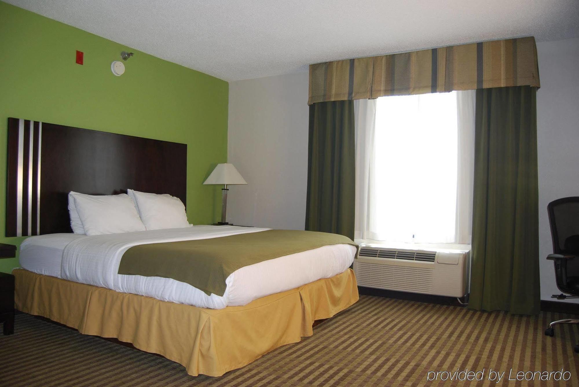Holiday Inn Express & Suites Tell City By Ihg Exterior photo