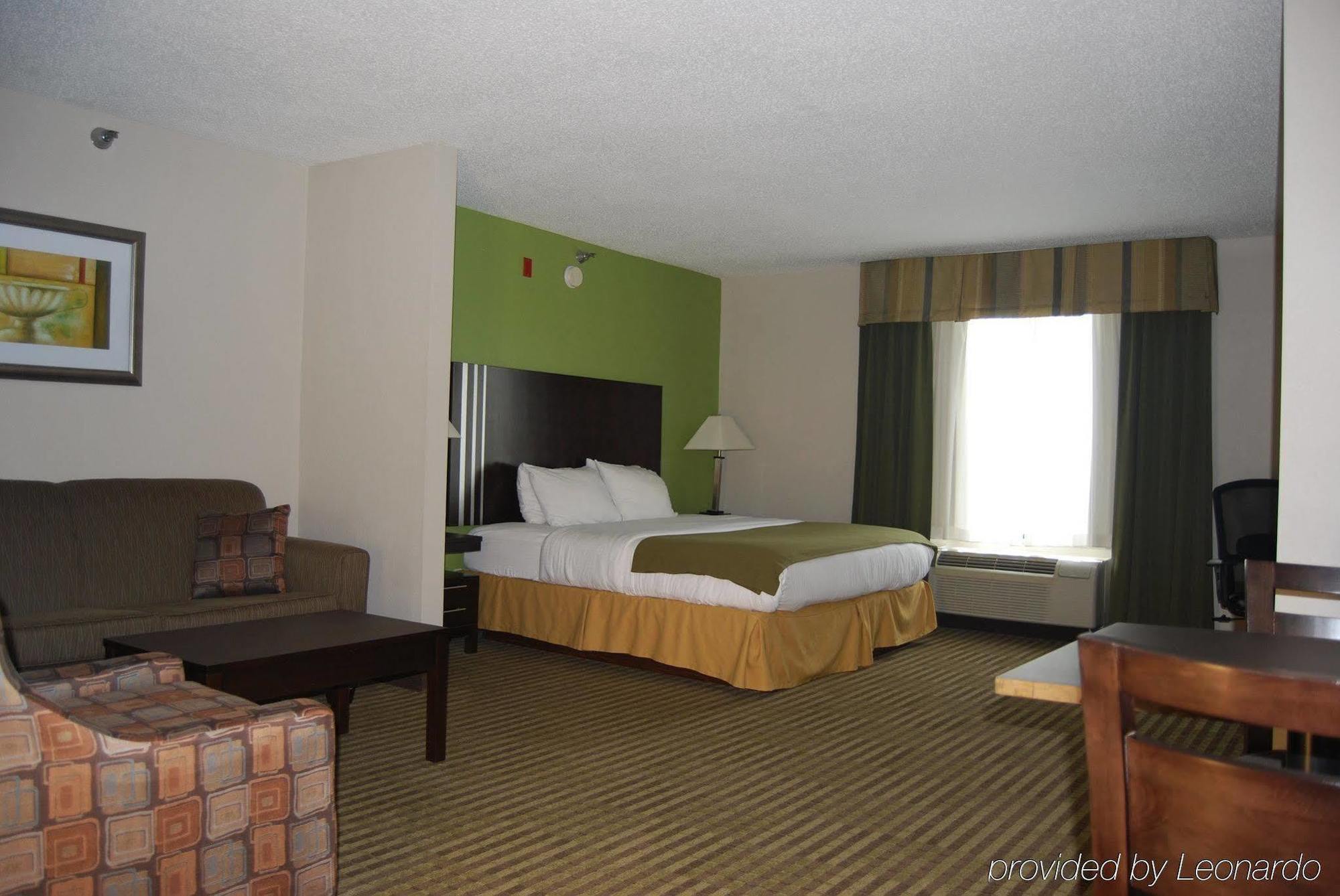 Holiday Inn Express & Suites Tell City By Ihg Room photo